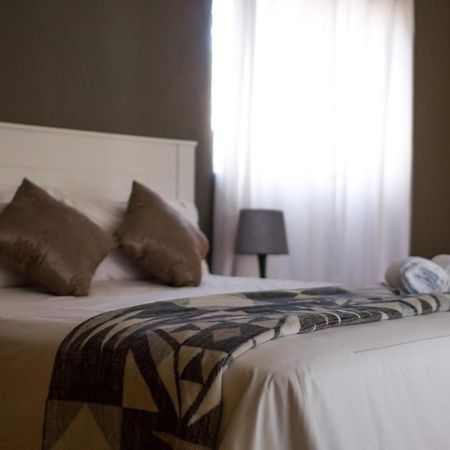 Seroloana Guest House 勒斯滕堡 外观 照片