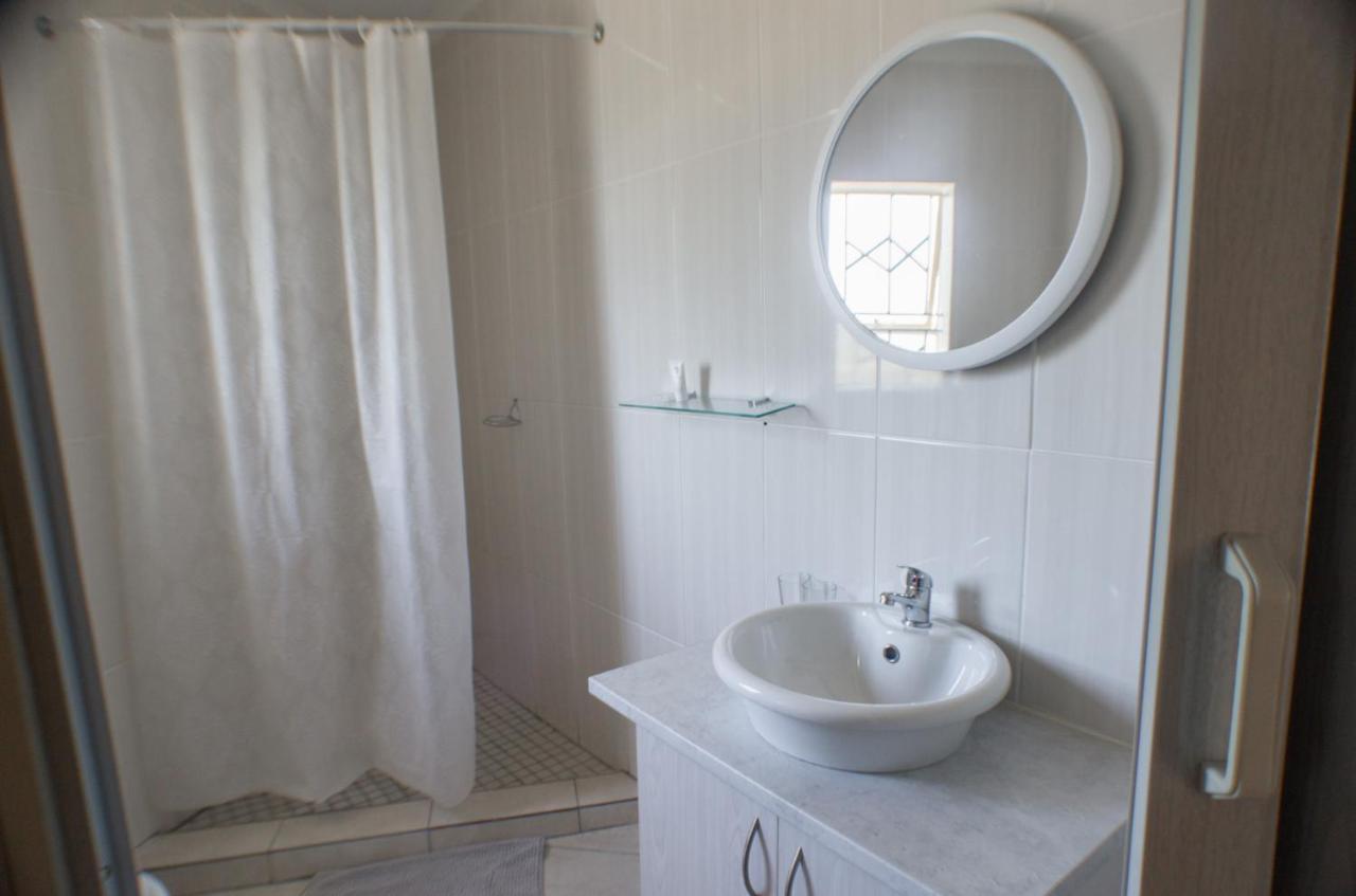 Seroloana Guest House 勒斯滕堡 外观 照片