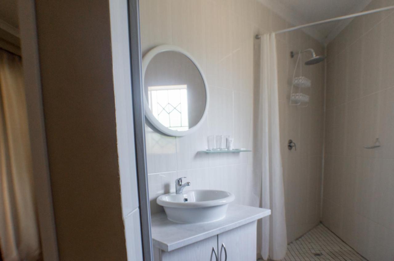 Seroloana Guest House 勒斯滕堡 外观 照片