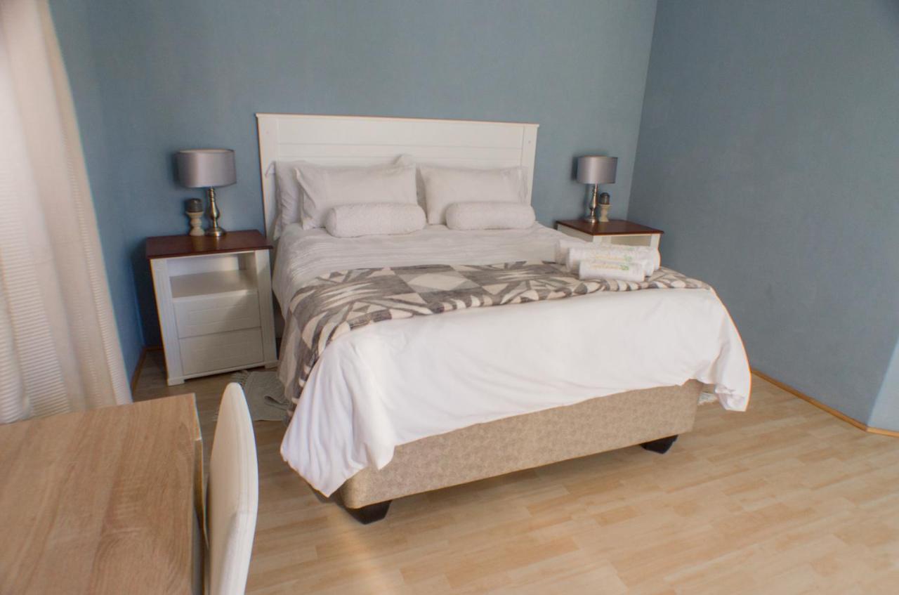 Seroloana Guest House 勒斯滕堡 外观 照片