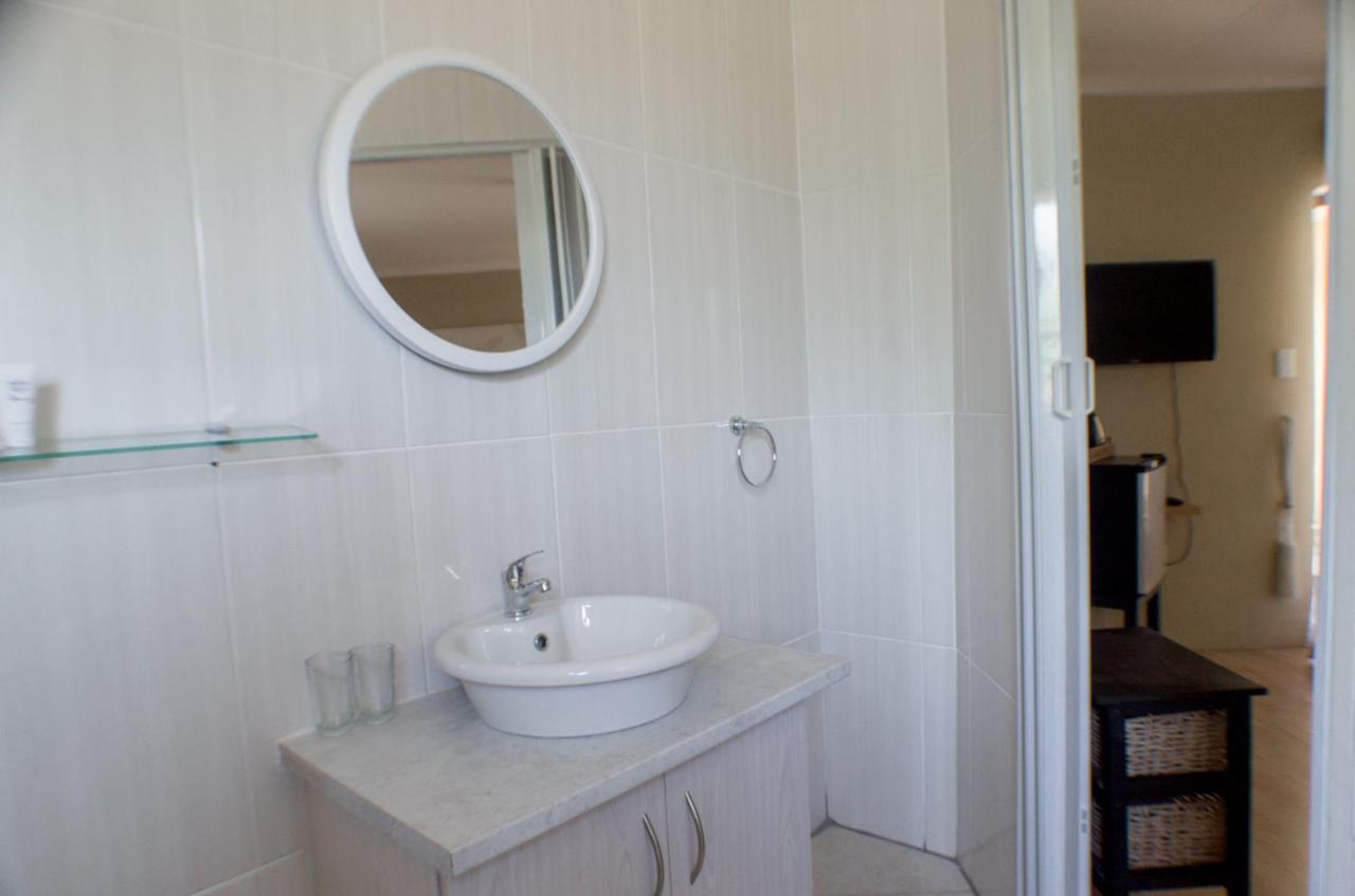 Seroloana Guest House 勒斯滕堡 外观 照片