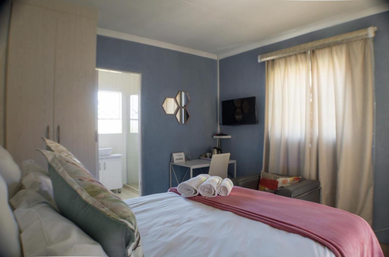 Seroloana Guest House 勒斯滕堡 外观 照片