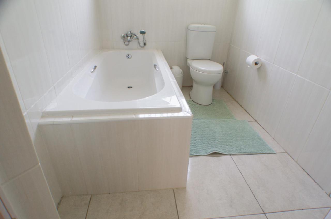 Seroloana Guest House 勒斯滕堡 外观 照片